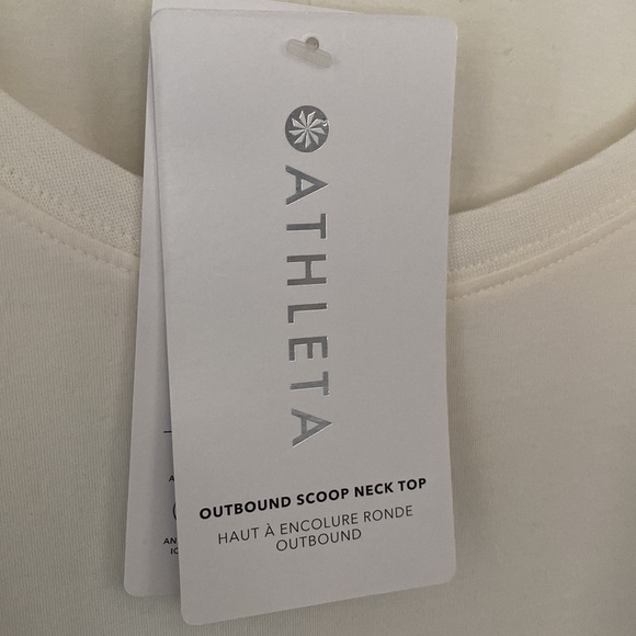 Athleta OUTBOUND SCOOP NECK TOP - Picture 12 of 16